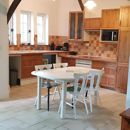 Chalet En Bois Saint-Cernin-de-l'Herm